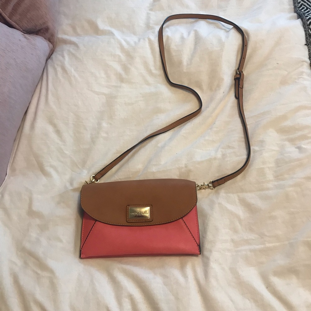 SIMPLY NOELLE coral/camel clutch w/ shoulder strap